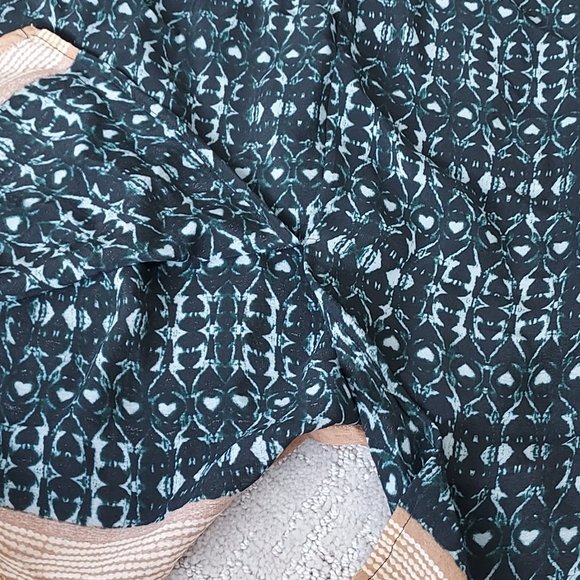 Long dress with backslit - Picture 5 of 5